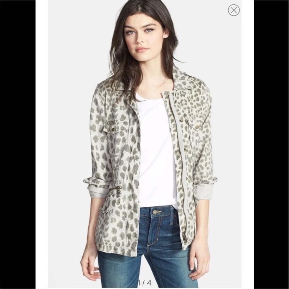 Lily Aldridge for Velvet by Graham & Spencer‎ Tan&Gray Animal Print Jacket